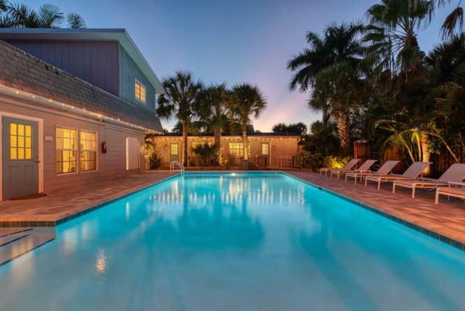 Wild Lime Cottage Siesta Key Exterior photo